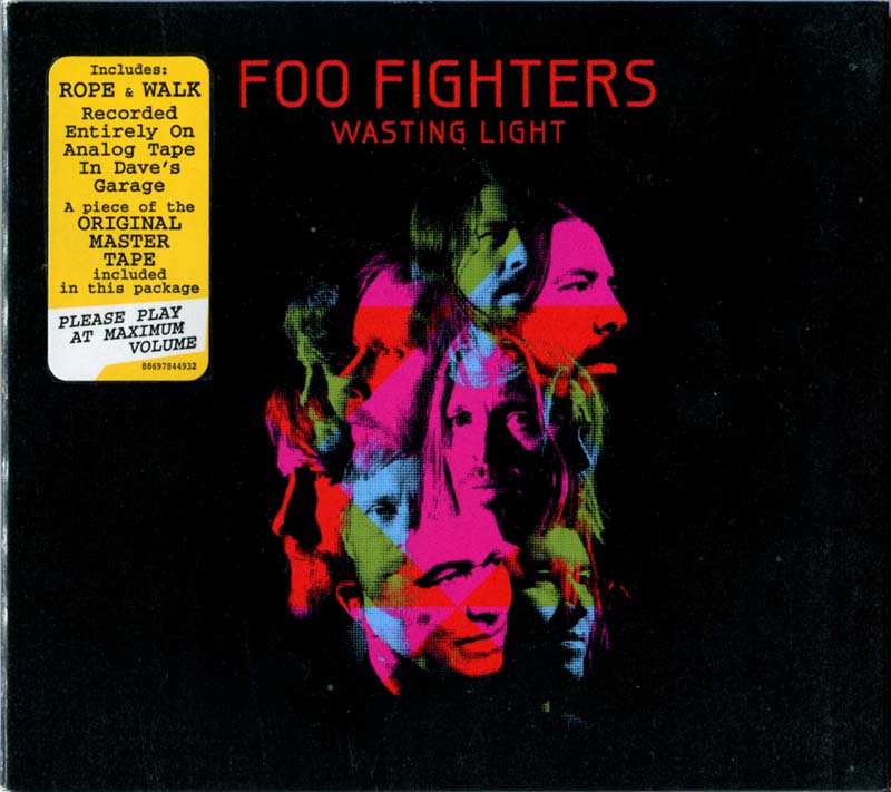 Foo Fighters — Wasting Light CD package