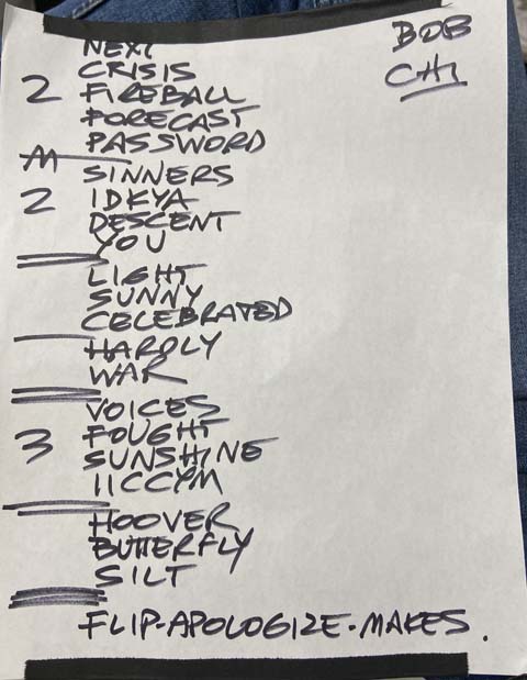 Handwritten setlist: Bob Mould Band @ Vic Theatre, Chicago IL, 24 Sep 2021