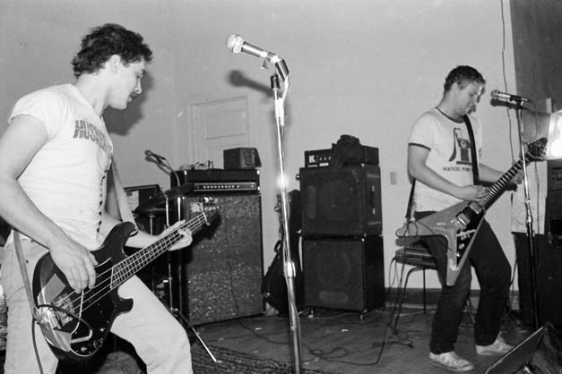 Hüsker Dü, Wil-Mar Neighborhood Center, Madison WI, 08 Apr 1983