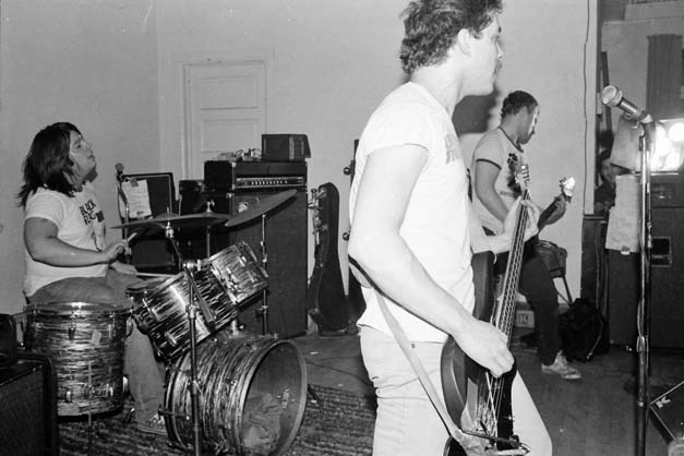Hüsker Dü, Wil-Mar Neighborhood Center, Madison WI, 08 Apr 1983