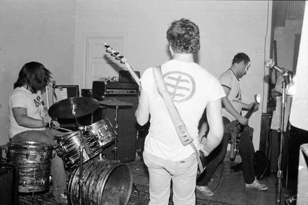 Hüsker Dü, Wil-Mar Neighborhood Center, Madison WI, 08 Apr 1983