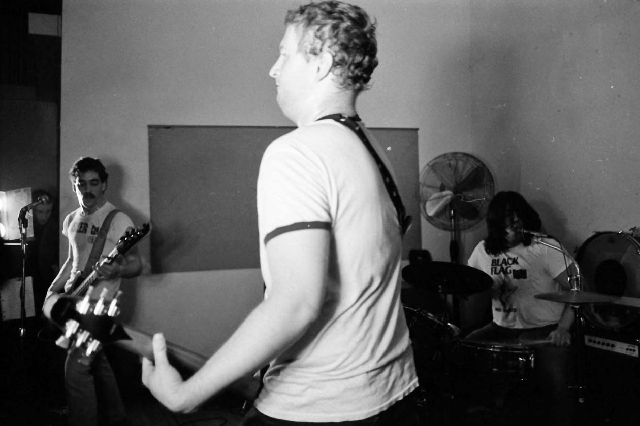 Hüsker Dü, Wil-Mar Neighborhood Center, Madison WI, 08 Apr 1983