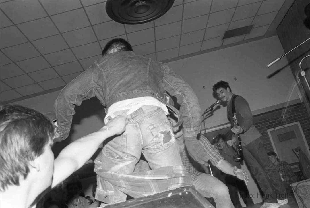 Hüsker Dü @ EMU Dining Room, University of Oregon, Eugene OR, 22 Feb 1985