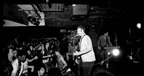 Hüsker Dü, Larry's Hideaway, Toronto, 02 May 1985 (photo: Myke Dyer)