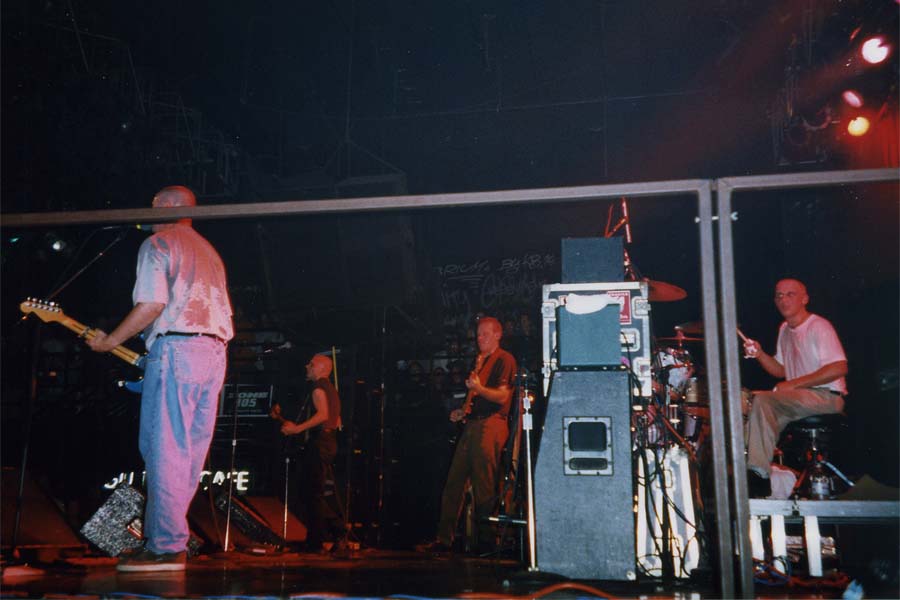 Loading out, Sioux Falls SD, 1st Avenue, Minneapolis MN, 13 Sep 1998