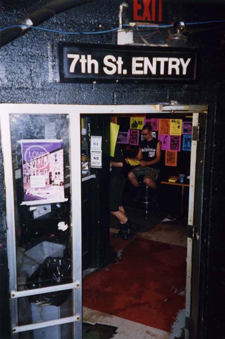 Entry entry, 1st Avenue, Minneapolis MN, 14 Sep 1998