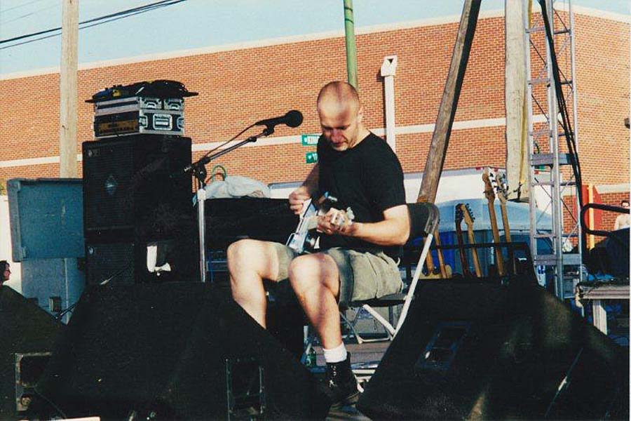 Bob Mould @ Goose Island Festival, Chicago, 27 Aug 2000