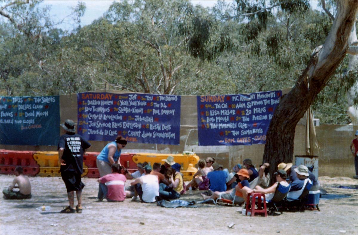 Bob Mould @ Meredith Music Festival, Meredith, VIC, Australia, 15 Dec 2002