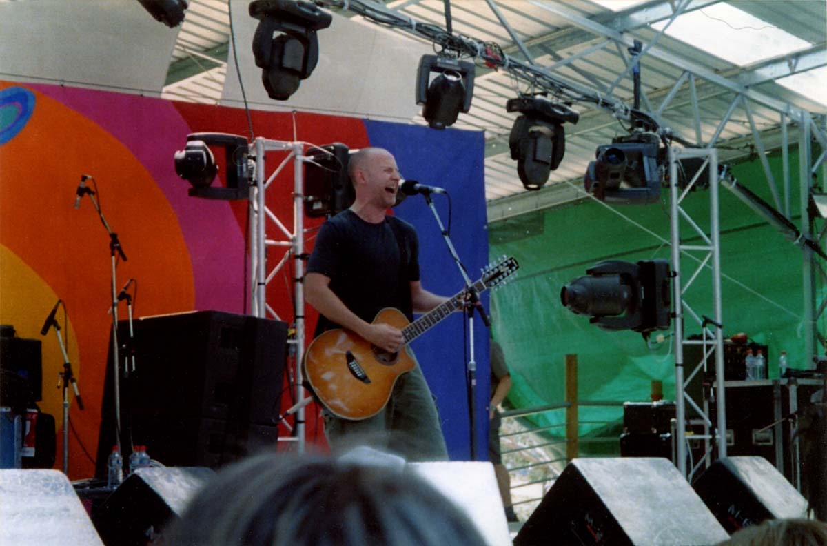 Bob Mould @ Meredith Music Festival, Meredith, VIC, Australia, 15 Dec 2002