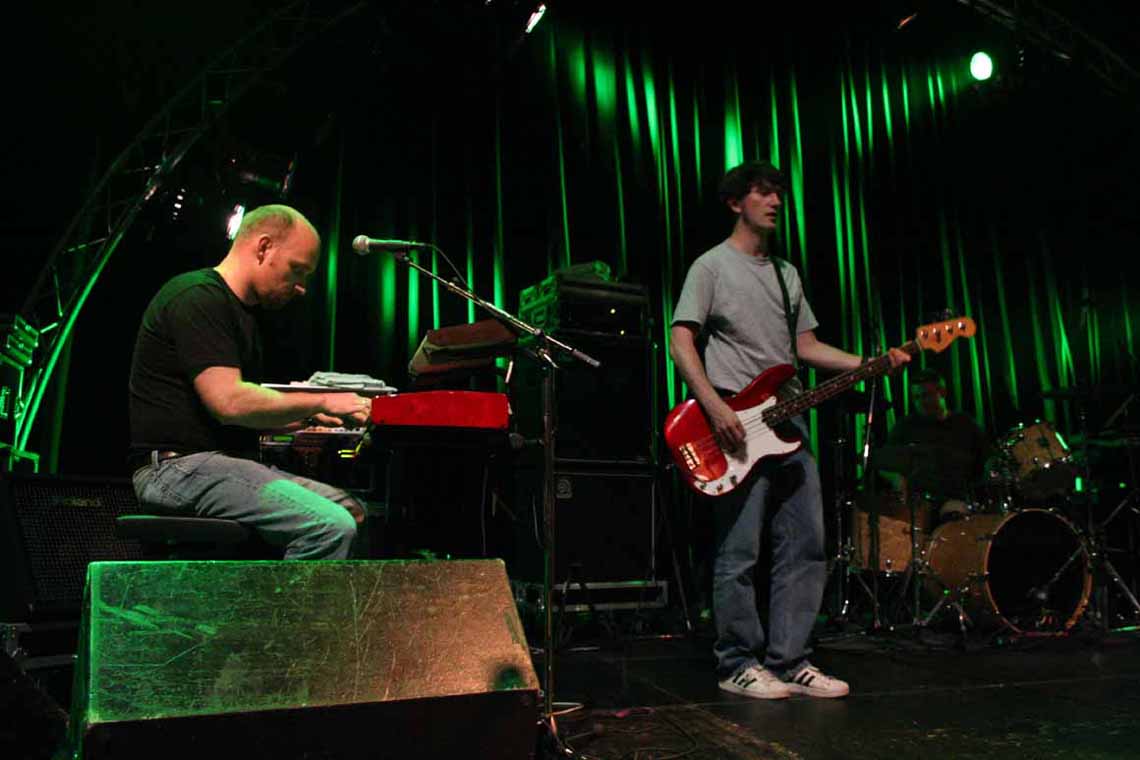 Bob Mould @ Amager Bio, Copenhagen, 10 Sep 2005 (8)