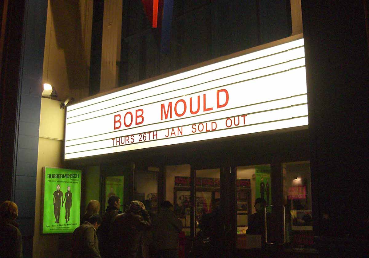 Bob Mould, ABC, Glasgow, 26 Jan 2006 (1)