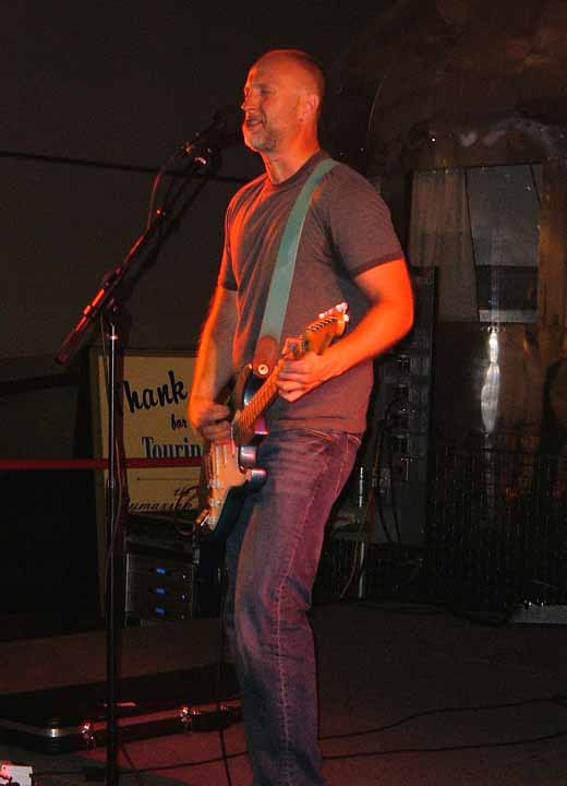 Bob Mould, Henry Ford Museum, Dearborn MI, 12 Jul 2007 (1)