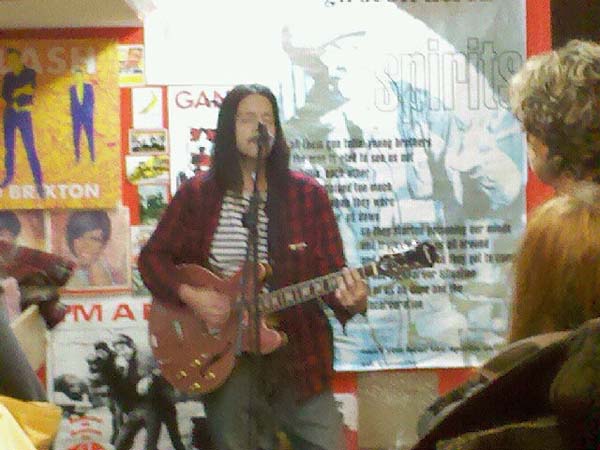 Grant Hart @ Crooked Beat Records, Washington DC, 13 Jan 2011