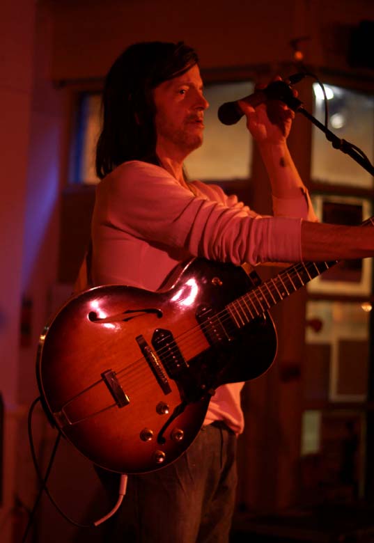  Grant Hart @ Mono, Glasgow, Scotland, 30 Nov 2011