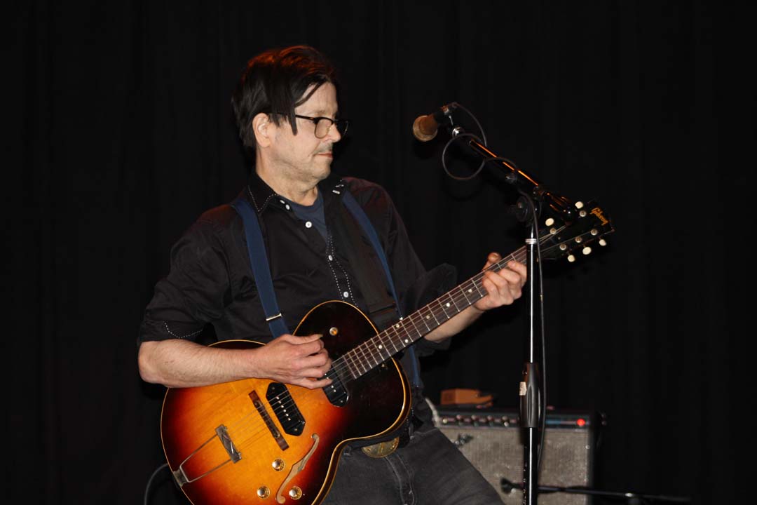 Grant Hart @ Davis Square Theatre, Somerville MA, 22 May 2014