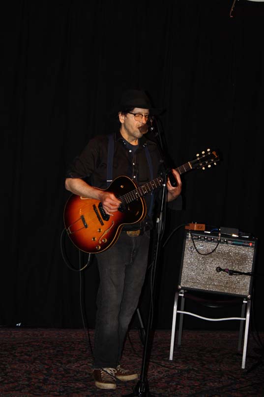 Grant Hart @ Davis Square Theatre, Somerville MA, 22 May 2014