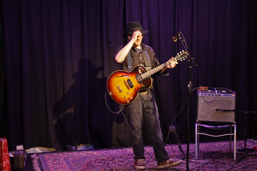 Grant Hart @ Davis Square Theatre, Somerville MA, 22 May 2014