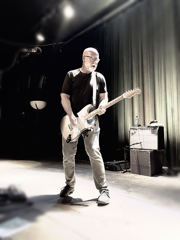 Bob Mould @ Cedar Cultural Center, Minneapolis MN, 28 Oct 2023